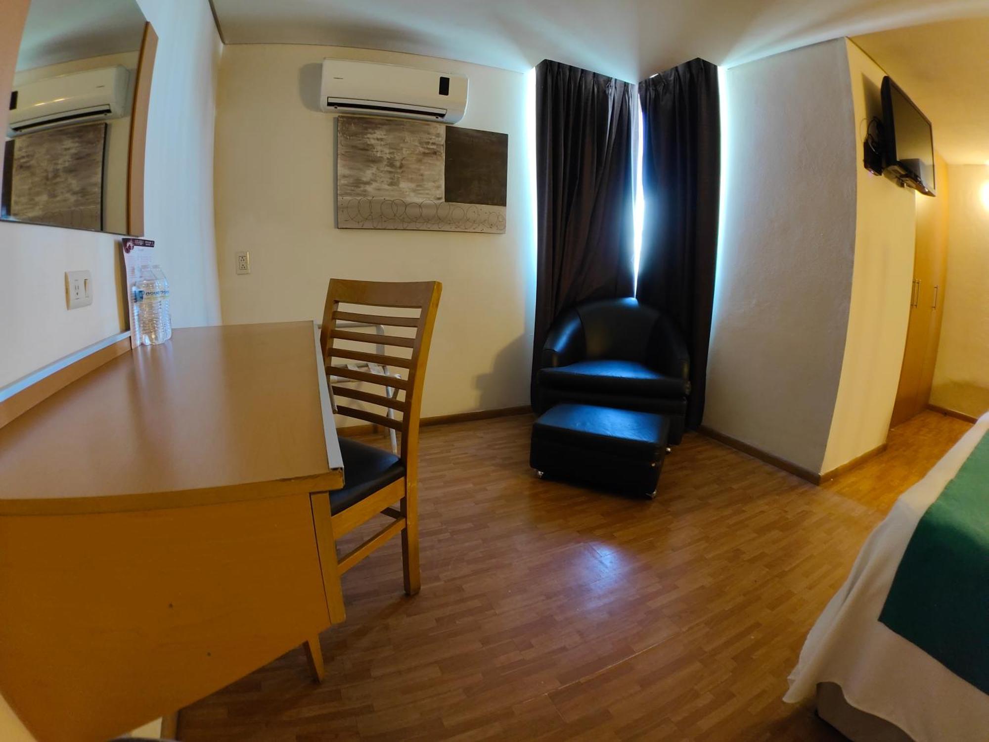 Kasa Hotel & Suites Irapuato Eksteriør billede
