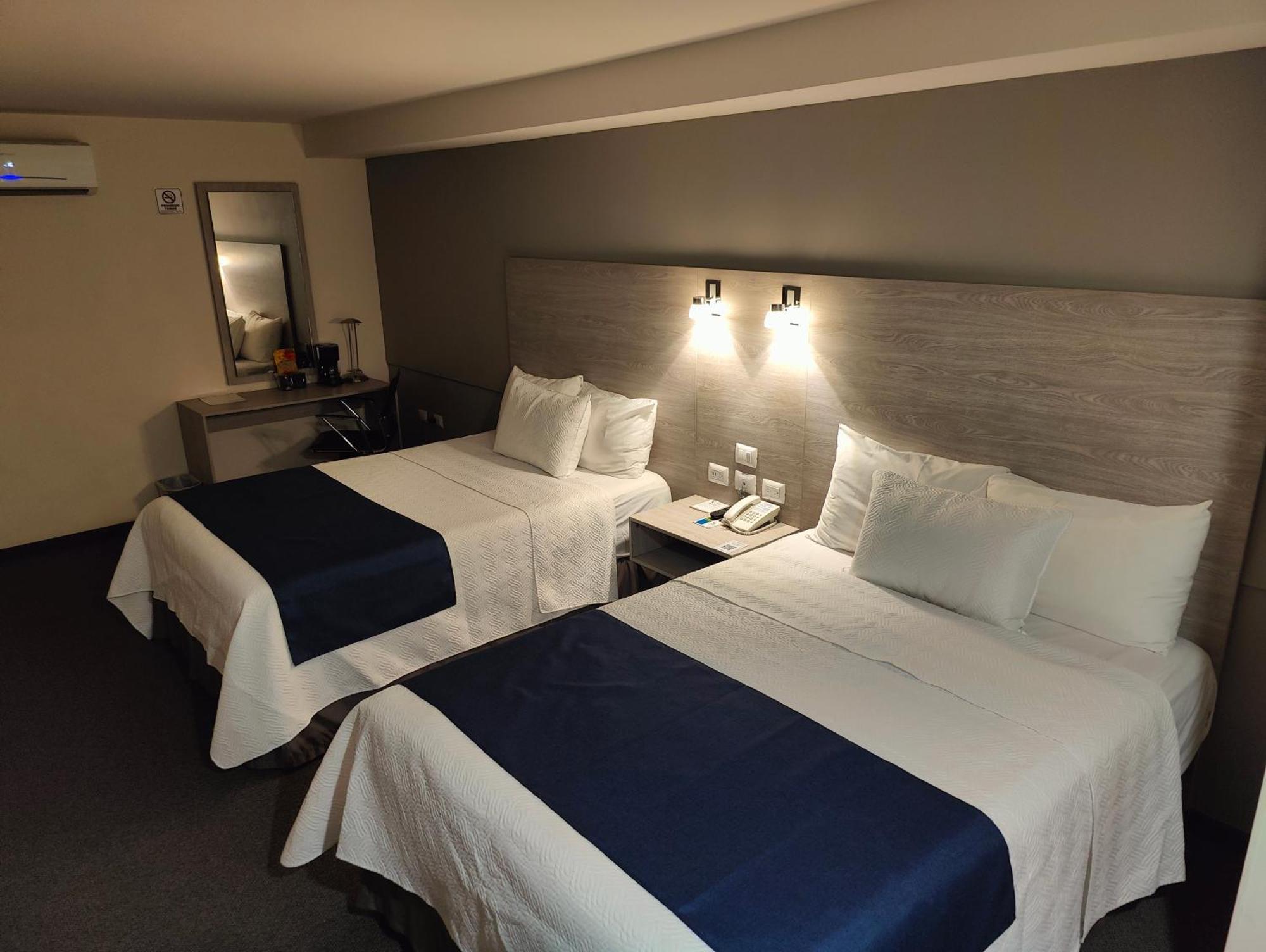 Kasa Hotel & Suites Irapuato Eksteriør billede