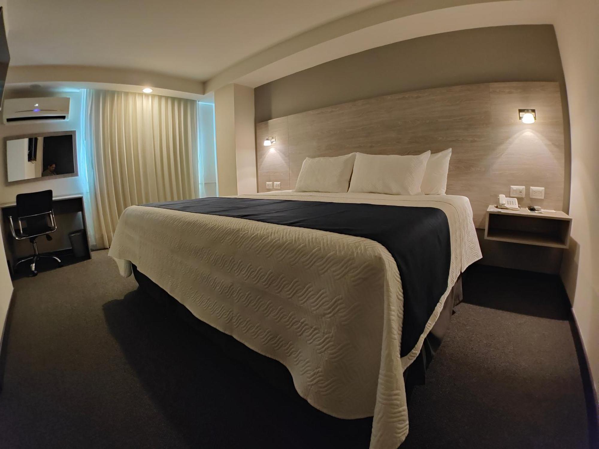 Kasa Hotel & Suites Irapuato Eksteriør billede